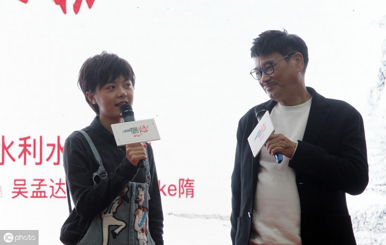 赵今麦，学霸光环下的青春绽放