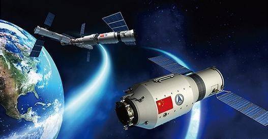 翱翔星辰，神舟15号飞船航天员的壮丽征途