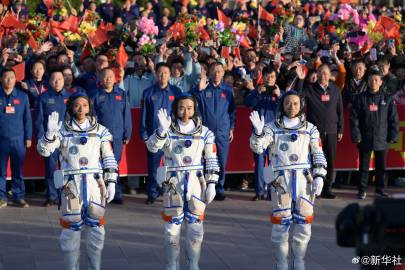 探梦星辰，神舟十二号宇航员的名字与他们的太空之旅