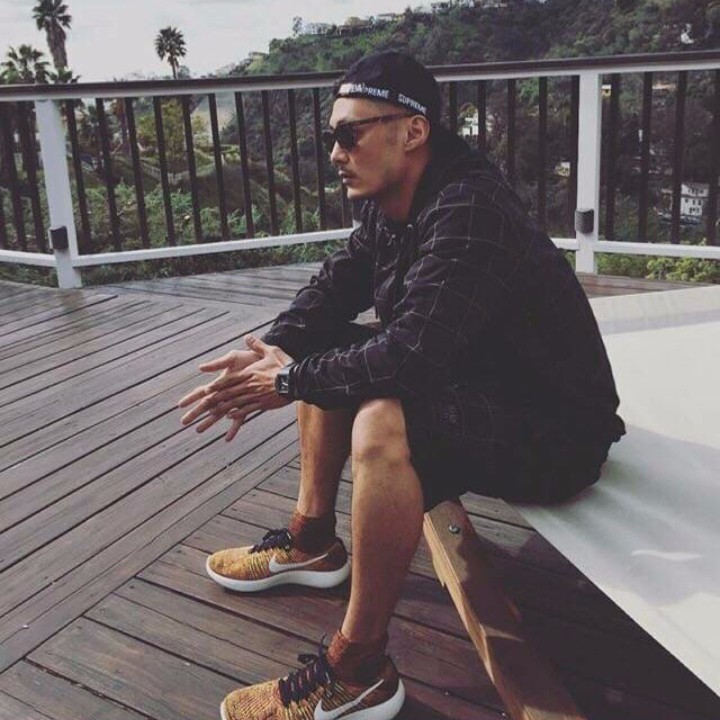 揭秘澳门六叔的神秘面纱，真实身份与高清大图全览