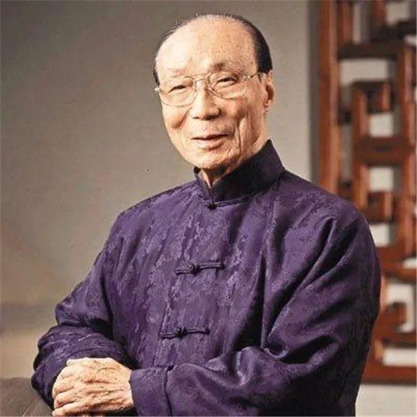 揭秘澳门六叔的真实身份，一张高清最新版照片背后的故事