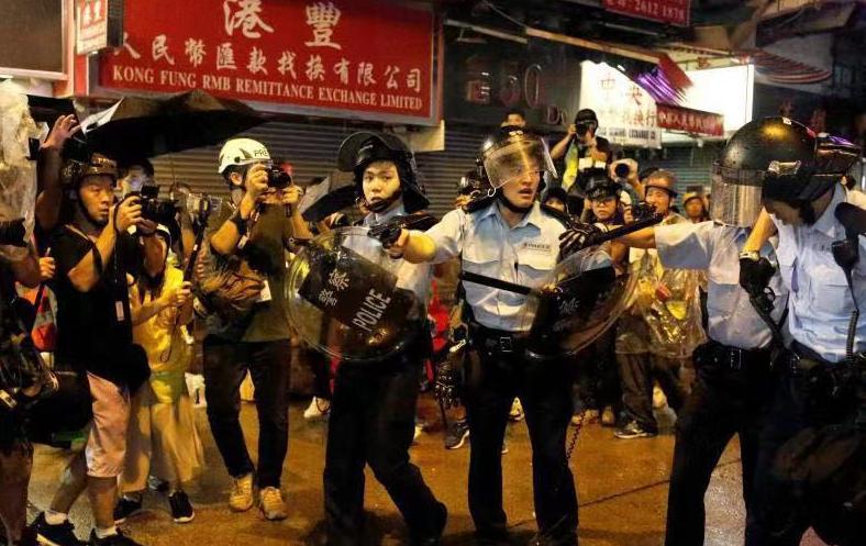 澳门六哥事件最新进展，警方通报与社区反应综述